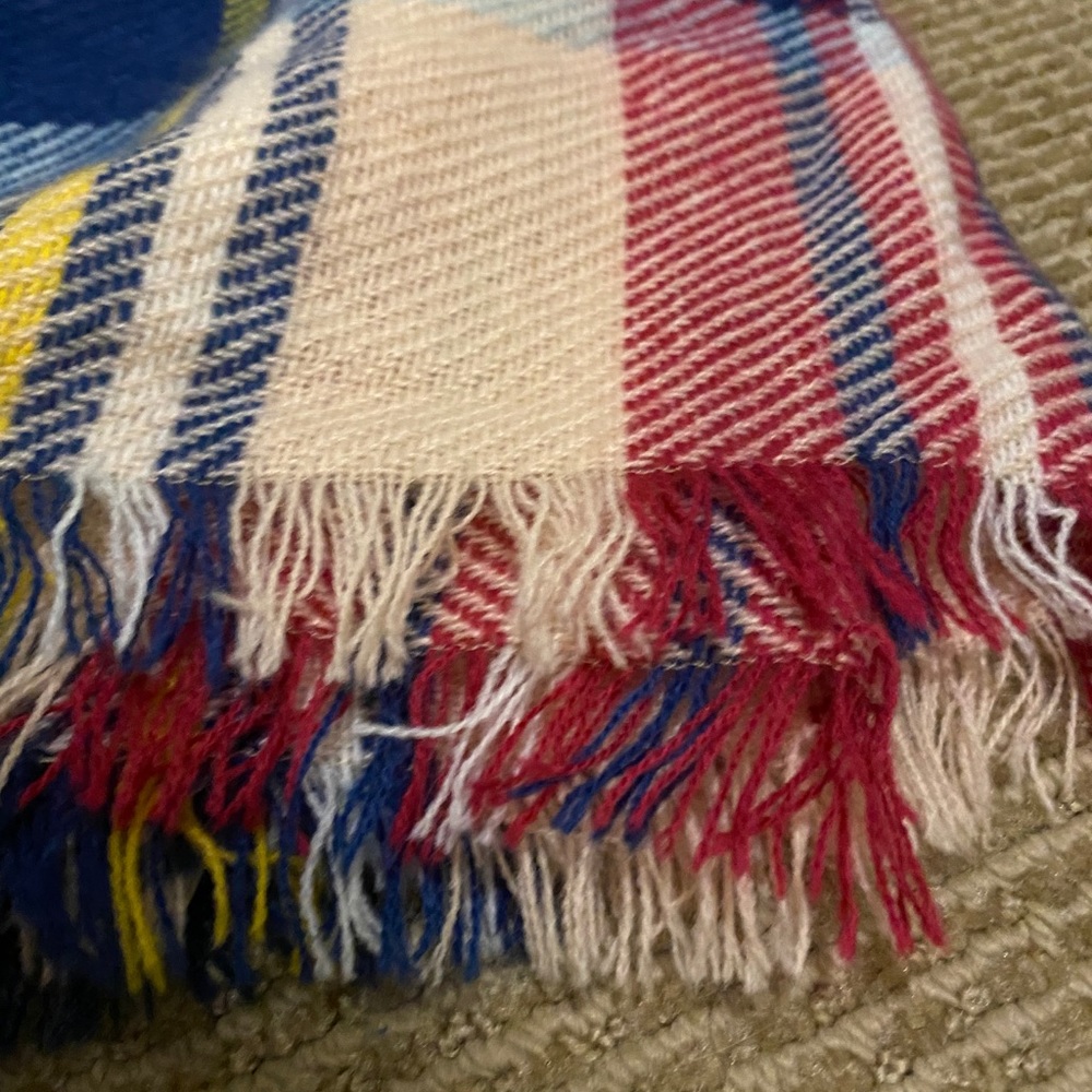 Fall Scarf - Picture 2 of 4
